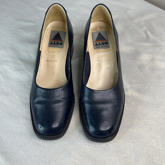 Vintage 90s Aldo Navy Blue Square Toe Block Heel Pumps Leather Italy 37 EU - Picture 5 of 12